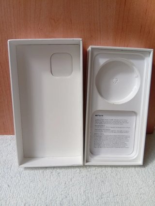 Caja IPHONE 12