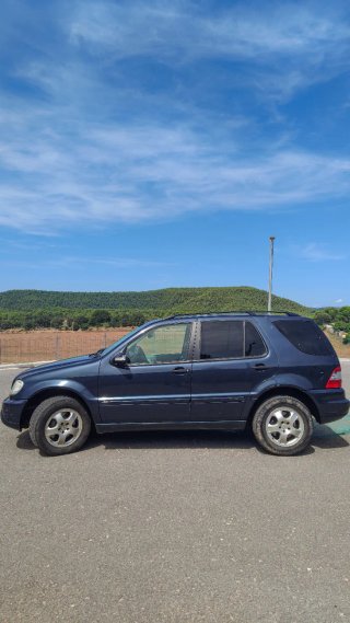 Mercedes-Benz Clase M 2002