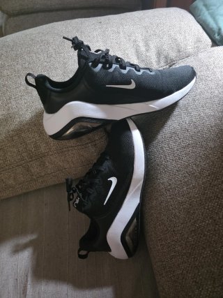 Zapatillas Nike Air Max Negras y Blancas