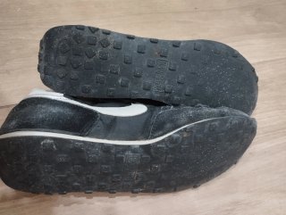 Zapatillas Nike Negras y Blancas