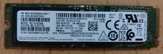 Disco duro M2 Nvme de 256GB.