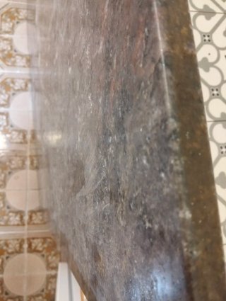 Tabla de mármol negro