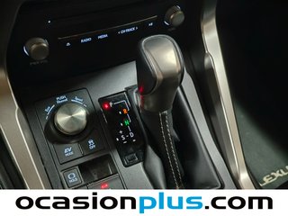 Lexus NX 300h Premium 2WD 145 kW (197 CV)