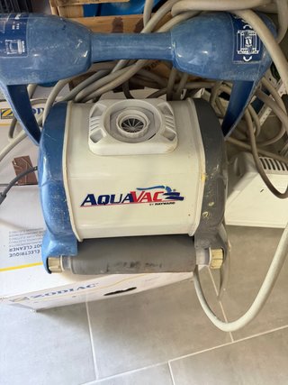 Robot Limpiafondos Hayward AquaVac