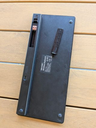 Teclado Tecknet Compacto 60% Inalámbrico Negro