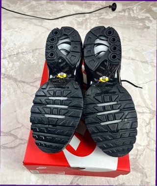 Nike Air Max Plus Triple Black Talla 36