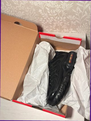 Nike Air Max Plus Triple Black Talla 41