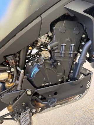 Cfmoto 800mt explorer