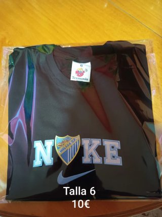 Camiseta Nike Talla M Mujer