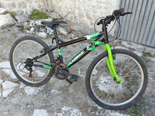 Bicicleta 24 Negra y Verde