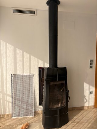 Chimenea de leña Invicta