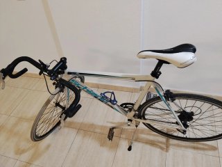 Bicicleta de carretera ligera