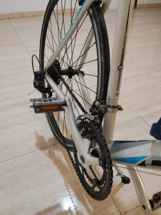 Bicicleta de carretera ligera