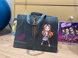 Colección muñecas Bratz Maleta y accesorios