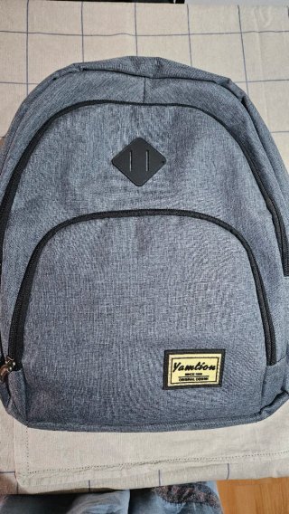 "Mochila Portátil 15.6" Yamtion Gris . Como nueva