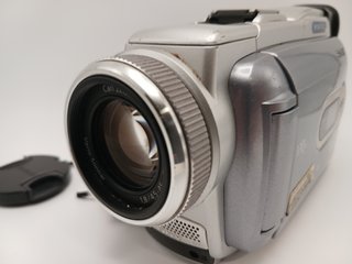 Sony DCR-TRV80E MiniDV Handycam Camcorder