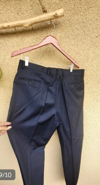 Traje de hombre azul