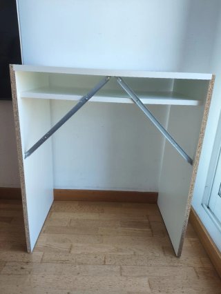 Escritorio Ikea Torald blanco.