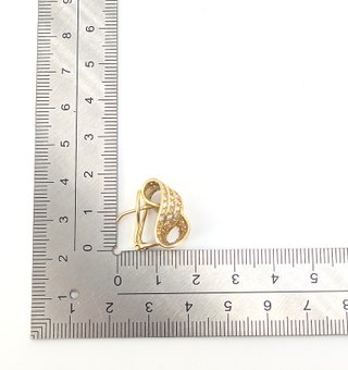 Pendiente de oro de 18k circonitas, 7.72 g.
