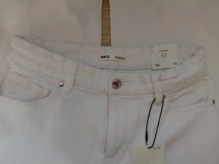 Pantalón campana Mango blanco elástico