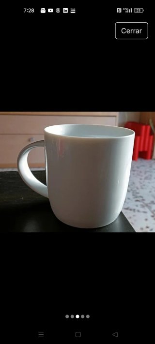 Taza de porcelana Mueller nueva