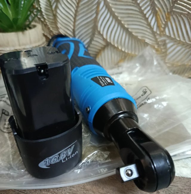 Llave Trinquete Angular 18V 3/8 100Nm NUEVO