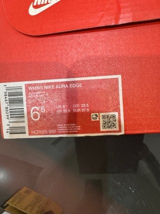 Nike Aura Edge Negro Blanco