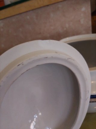 Zuppiera in porcellana  Bavariacon decori blu