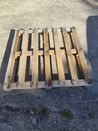 Palets de madera de 110x110 por 3€/u