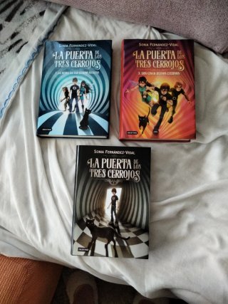 La puerta de los tres cerrojos