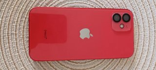 iPhone 12.