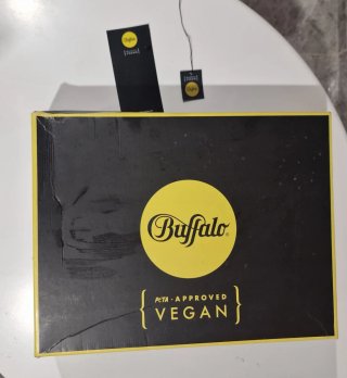 Botas Buffalo plataforma en su caja 37
