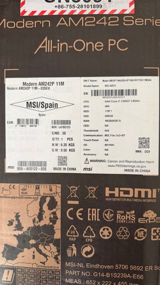 MSI All-in-One AM242 con ratón y teclado