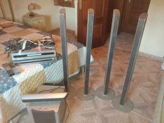 Equipo DVD Sony con altavoces