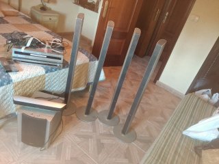 Equipo DVD Sony con altavoces