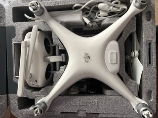 Dron DJI Phantom 4 Pro + 2 Baterías