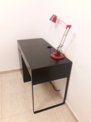 Pack escritorio, silla y estantería + regalos