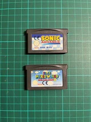 Sonic Advance y Super Mario World para María