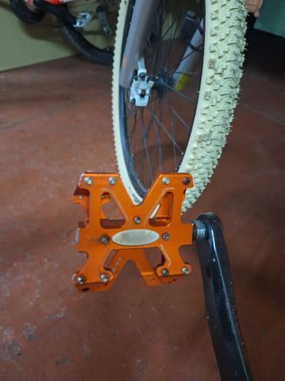 Bicicleta MTB Naranja