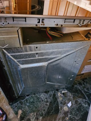 Horno y Vitrocerámica Whirlpool. Van unidos.