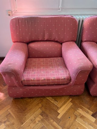 2 sillones  y 1 sofa