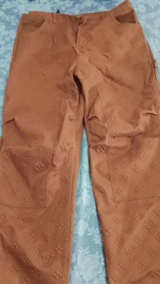 Conjunto Louis Vuitton Marrón y Naranja