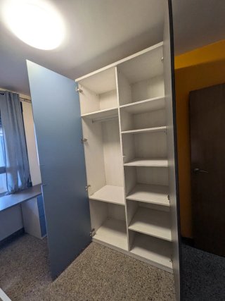 Habitación juvenil con cama nido