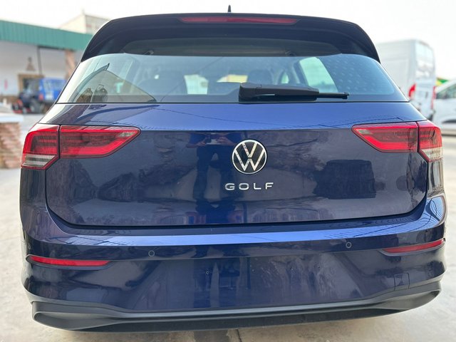 Volkswagen Golf 2021