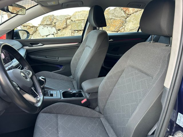 Volkswagen Golf 2021