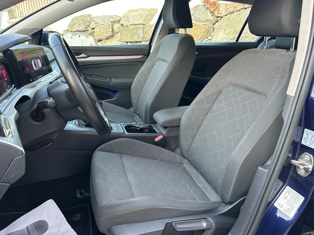 Volkswagen Golf 2021