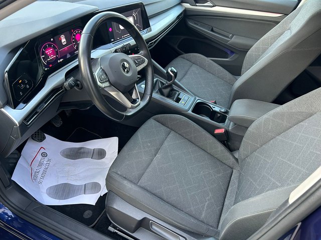 Volkswagen Golf 2021