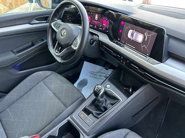 Volkswagen Golf 2021