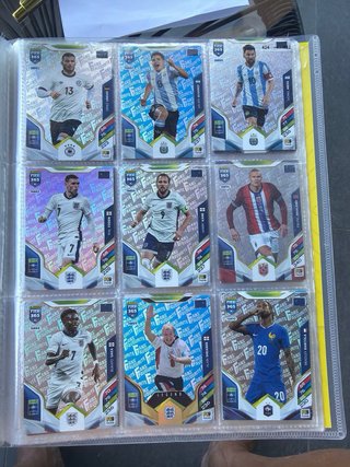 Cromos FIFA 365 Adrenalyn 2026