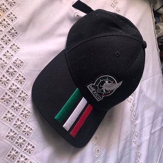 Gorra Adidas Mexico Edicion Limitada semi NUEVA